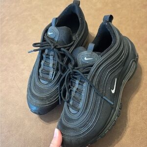 Nike Triple Black Air Max Sneakers